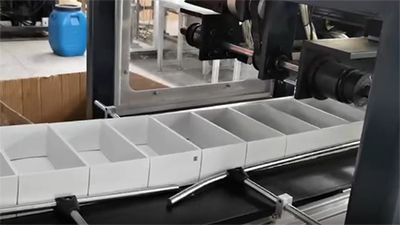 Prensadora de Cajas Rígidas, LY-380